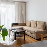 Bright And Comfortable Parisian Apartment